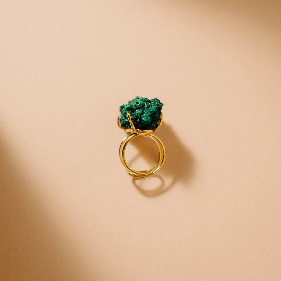The Protection Ritual Ring – Raw Malachite Vault 9