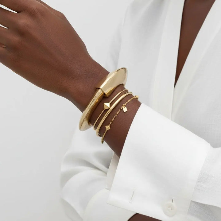 Surface Angular Hammered Bangle Vault