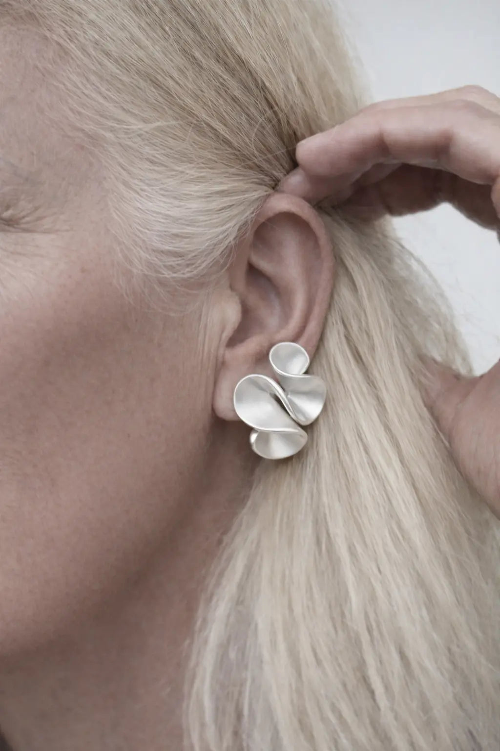 Twisted Flower Stud Earrings Vault 9